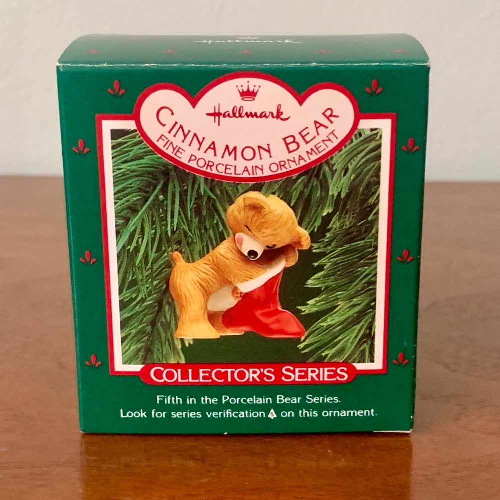 Hallmark Keepsake Ornament 1987 Cinnamon Bear 5th in Series